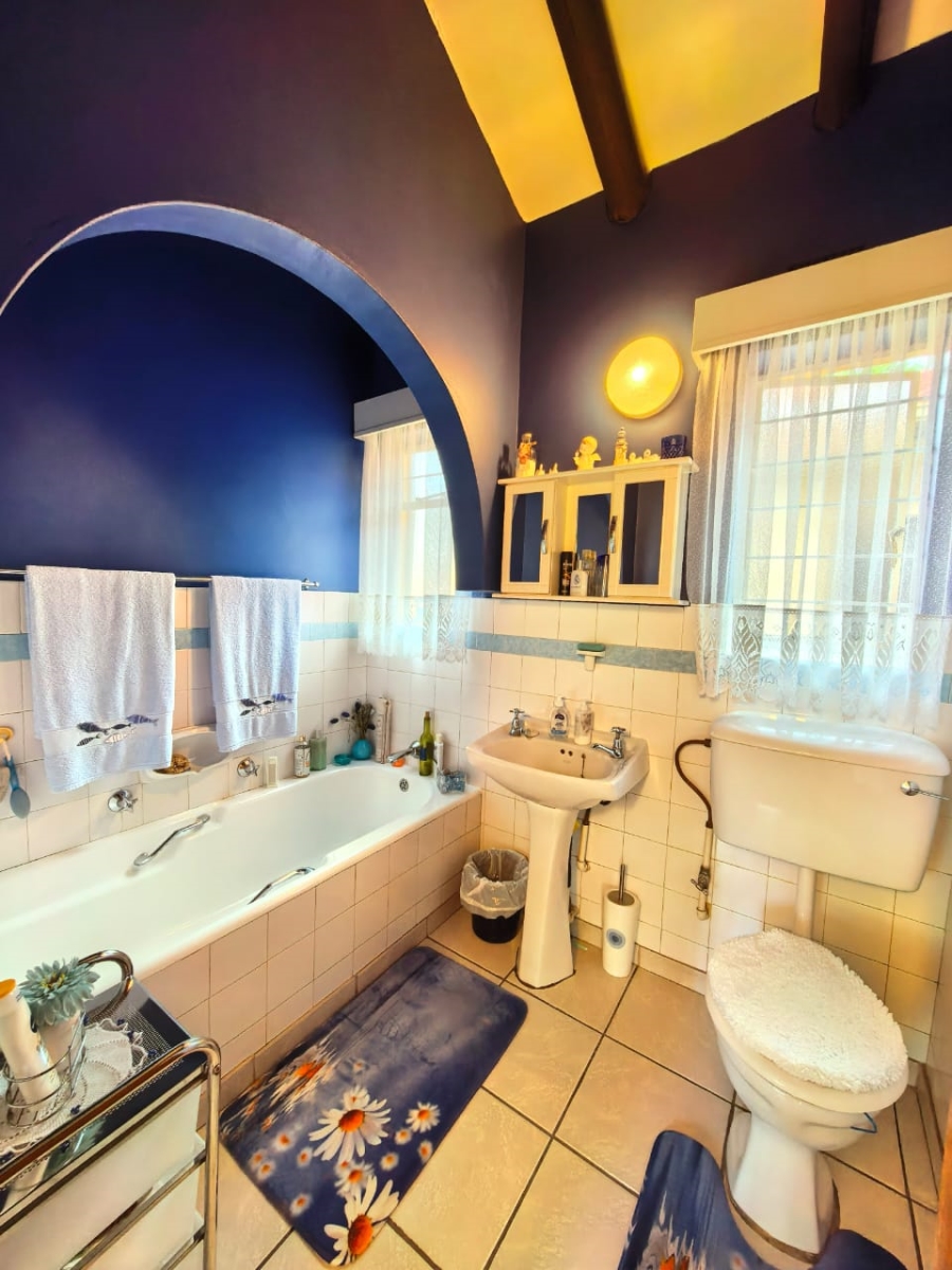 3 Bedroom Property for Sale in Vaalpark Free State